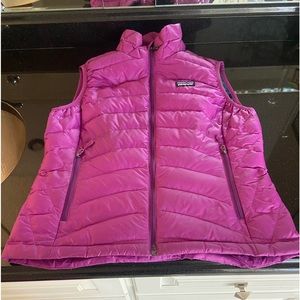 Women’s size small Patagonia vest